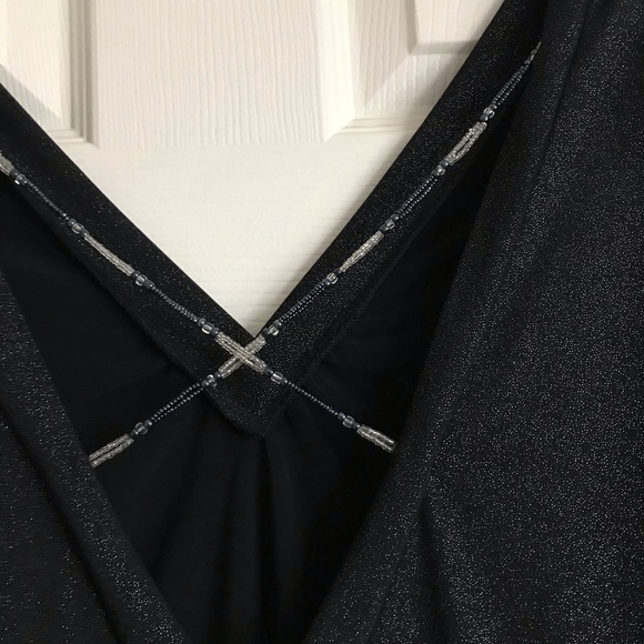 GUESS Open-Back Dress - Picture 3 of 4